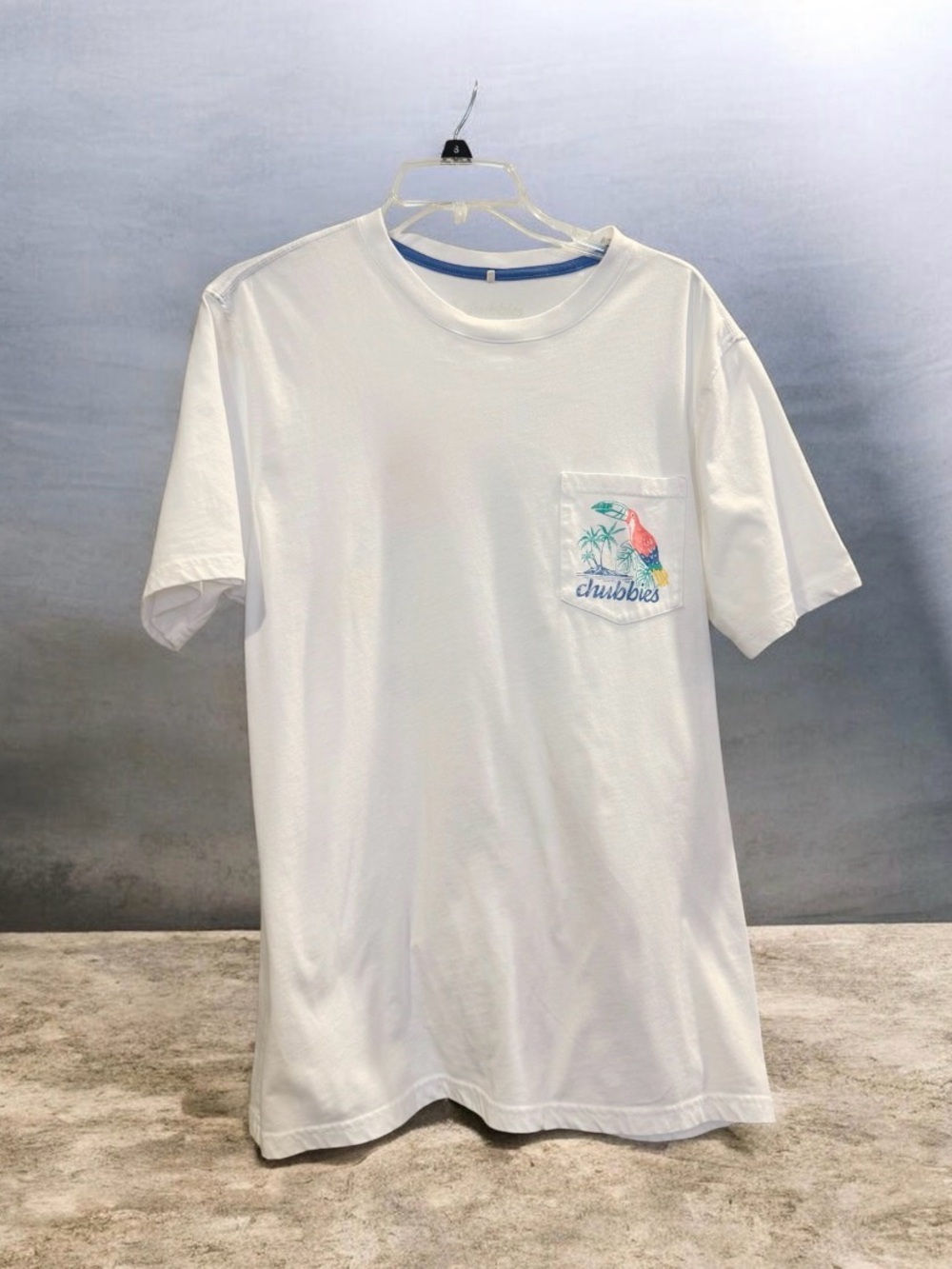 CHUBBIES thighs out white toucan pocket T-Shirt men size medium